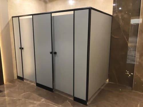 Changing Rooms & Washrooms